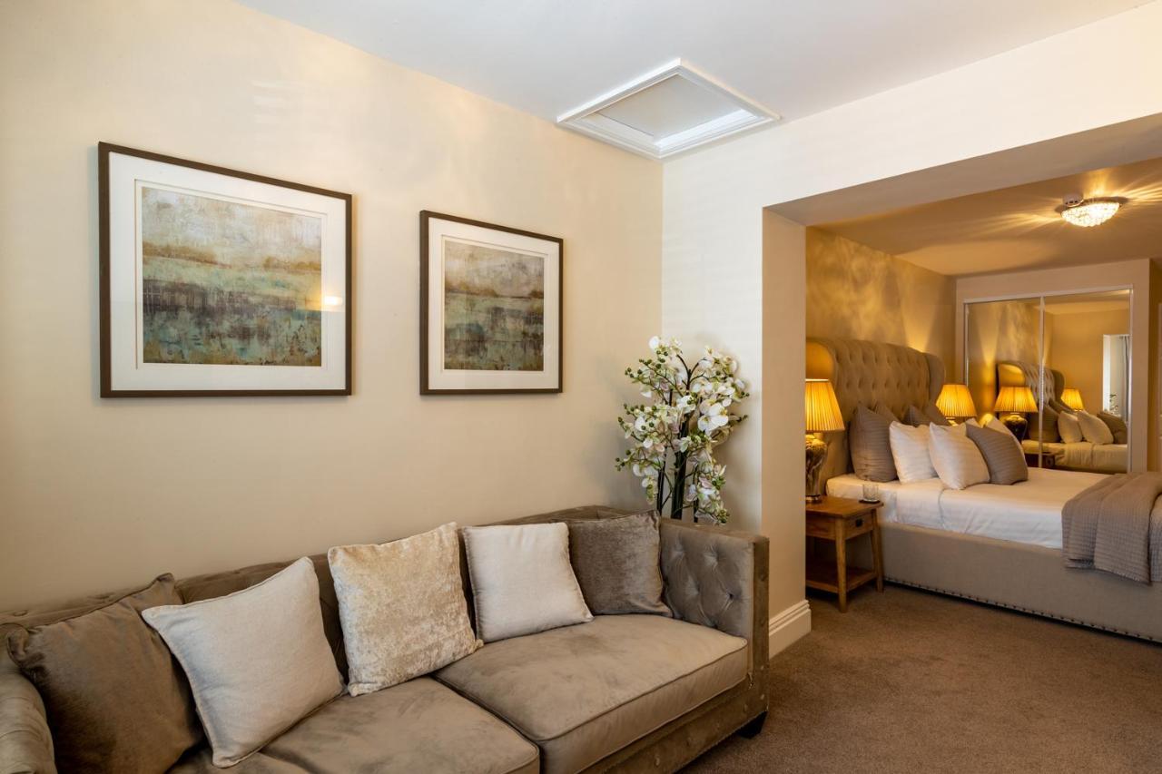 Burnside Hotel&Spa Bowness-on-Windermere Zimmer foto A suite at the hotel