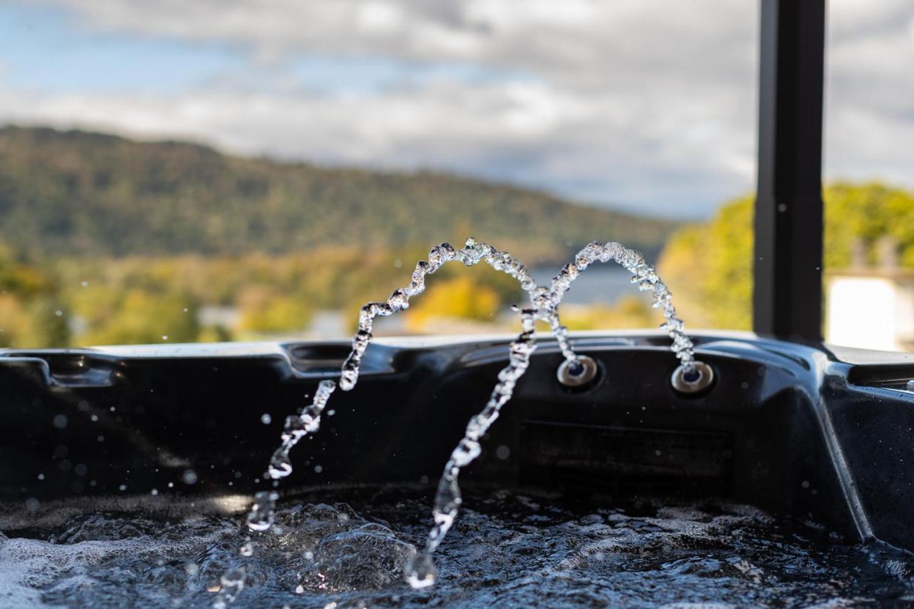 Burnside Hotel&Spa Bowness-on-Windermere Exterior foto Water fountain