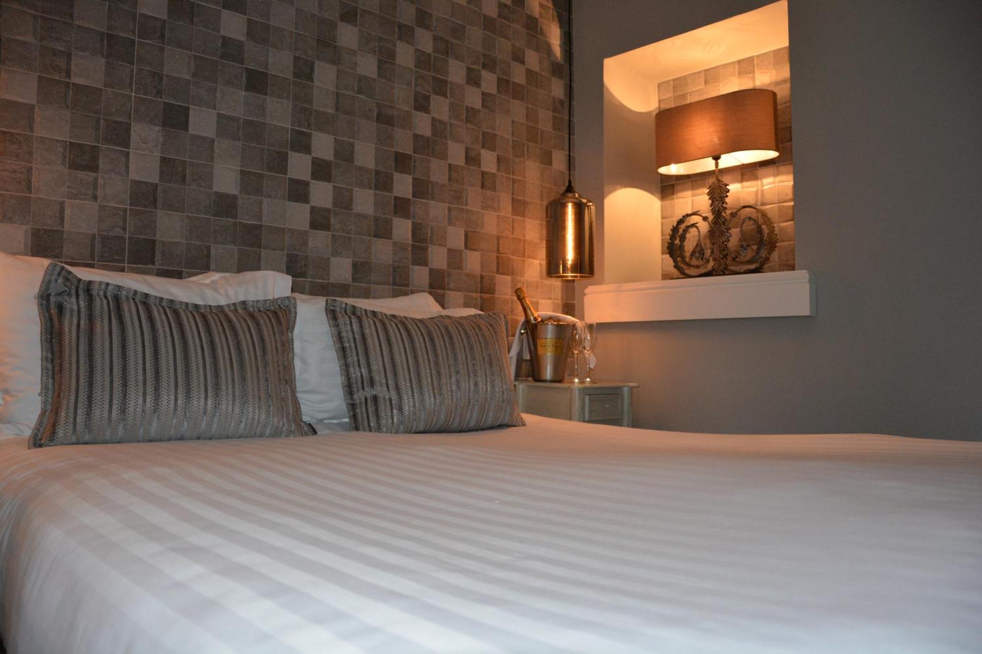 Burnside Hotel&Spa Bowness-on-Windermere Zimmer foto A bedroom at the hotel